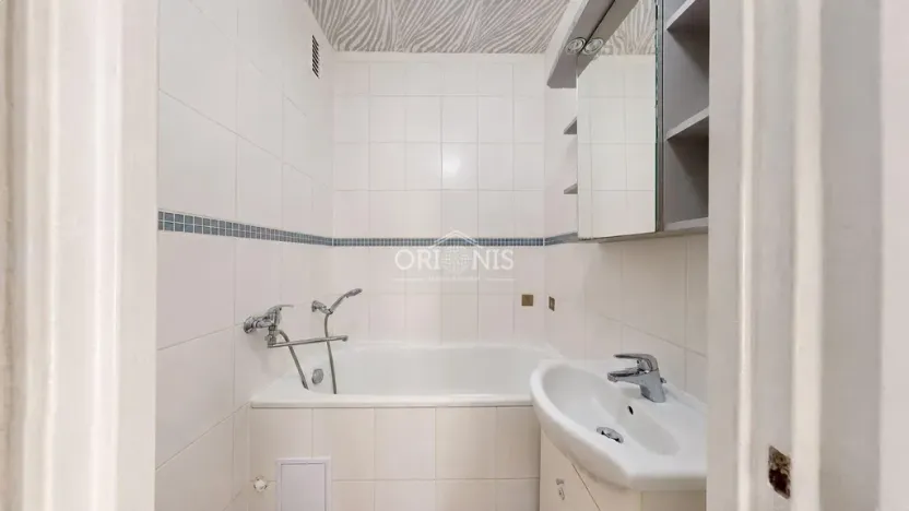 Pronájem bytu 2+1, Chomutov, Václavská, 50 m2