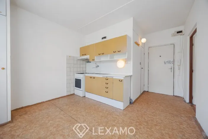 Pronájem bytu 1+1, Moravské Budějovice, Šafaříkova, 33 m2