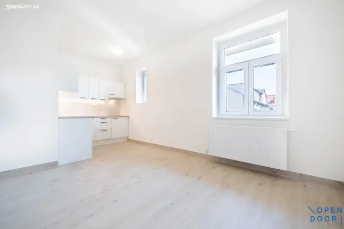 Pronájem bytu 1+kk, Praha - Libeň, Kurta Konráda, 25 m2