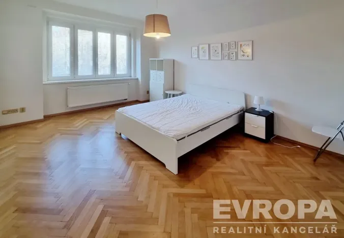 Pronájem bytu 2+1, Praha - Bubeneč, Jugoslávských partyzánů, 60 m2