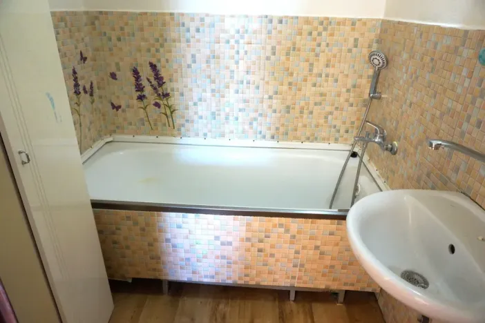 Prodej bytu 4+1, Chválenice, 95 m2
