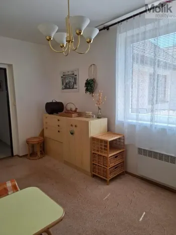 Prodej rodinného domu, Pnětluky - Konětopy, 200 m2