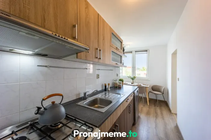 Pronájem bytu 3+1, Znojmo, Dukelských bojovníků, 56 m2