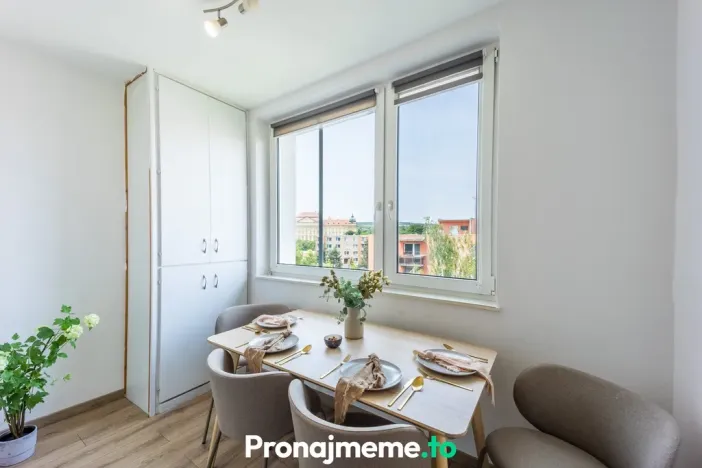 Pronájem bytu 3+1, Znojmo, Dukelských bojovníků, 56 m2