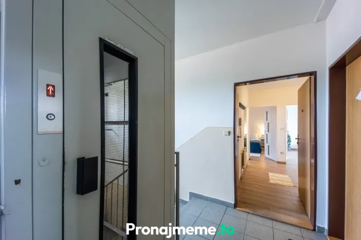 Pronájem bytu 3+1, Znojmo, Dukelských bojovníků, 56 m2