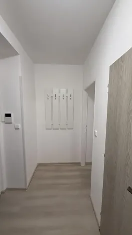 Pronájem bytu 1+1, Hradec Králové, Pospíšilova, 37 m2