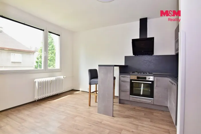 Pronájem bytu 1+1, Děčín - Děčín III-Staré Město, Rakovnická, 36 m2