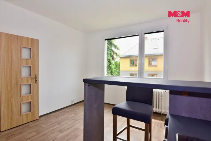 Pronájem bytu 1+1, Děčín - Děčín III-Staré Město, Rakovnická, 36 m2