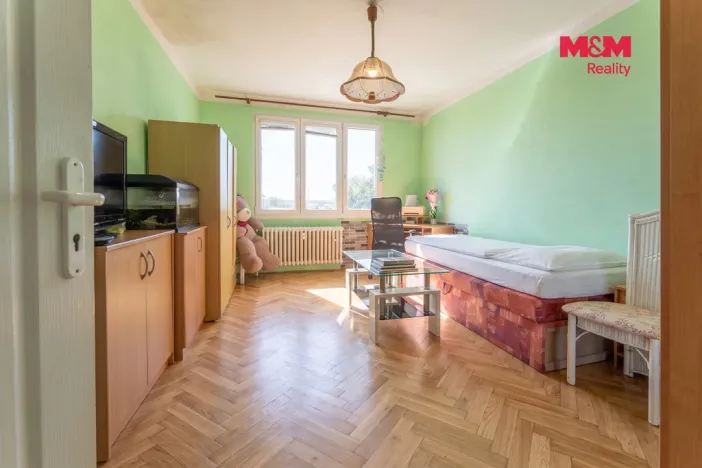 Prodej bytu 3+1, Toužim, Sídliště, 84 m2