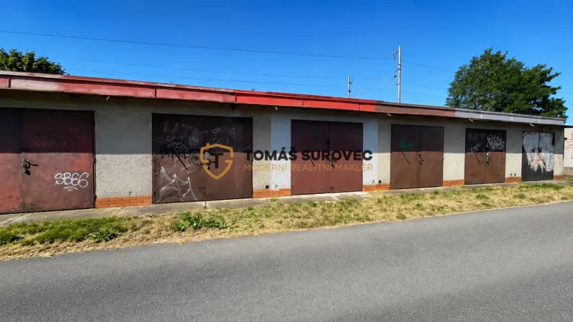 Prodej garáže, Valašské Meziříčí, 20 m2