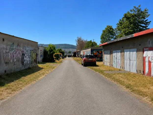 Prodej garáže, Valašské Meziříčí, 20 m2