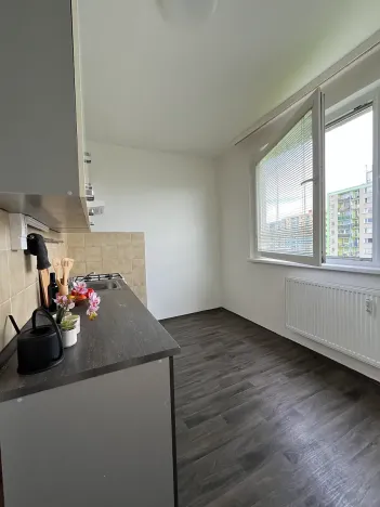 Pronájem bytu 3+1, Česká Lípa, Okružní, 74 m2
