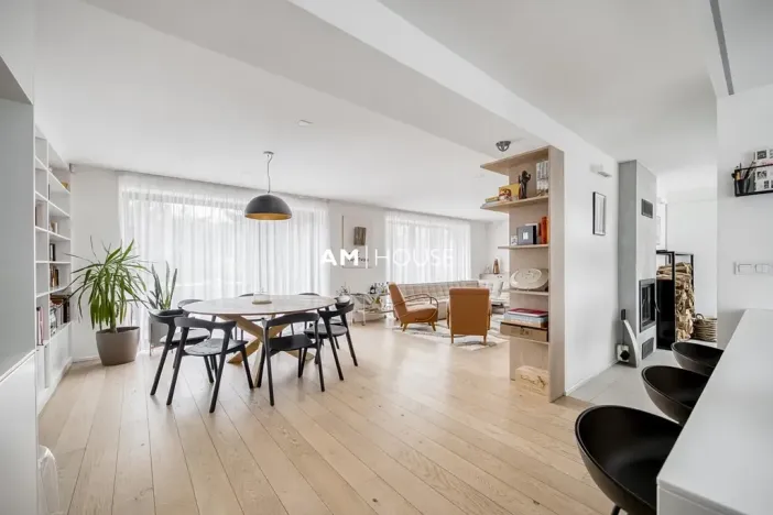 Pronájem rodinného domu, Praha - Dejvice, Evropská, 220 m2