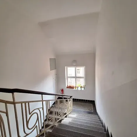 Pronájem bytu 1+1, Praha - Žižkov, Roháčova, 60 m2