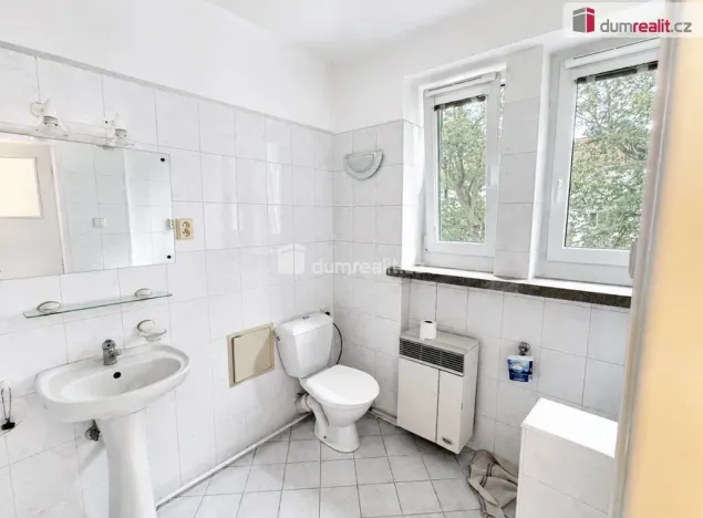 Pronájem bytu 2+1, Ústí nad Labem - Ústí nad Labem-centrum, Obránců míru, 56 m2