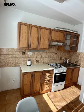Pronájem bytu 1+1, Napajedla, Nábřeží, 35 m2