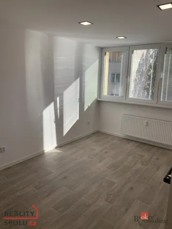 Pronájem bytu 2+kk, Opava - Kateřinky, Edvarda Beneše, 35 m2