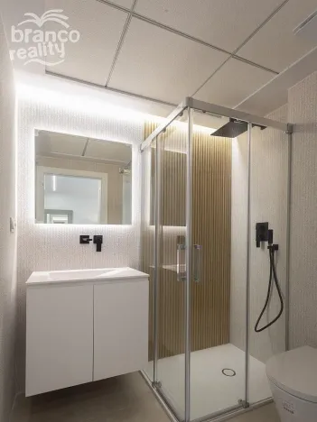 Prodej bytu 4+kk, Denia, Alicante, Španělsko, 102 m2