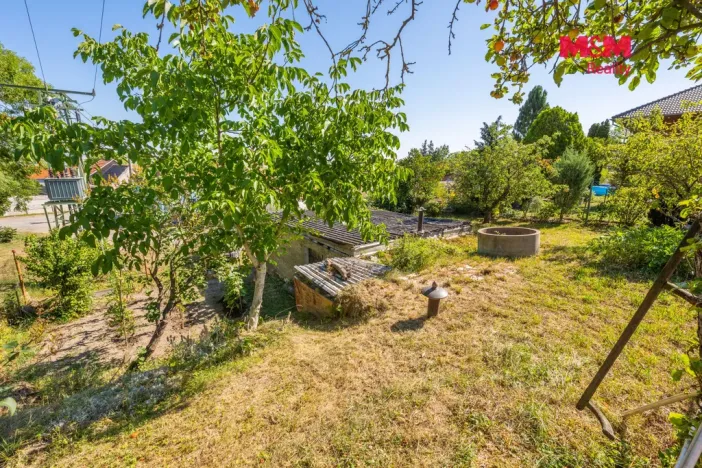 Prodej pozemku pro bydlení, Dřínov, 1356 m2