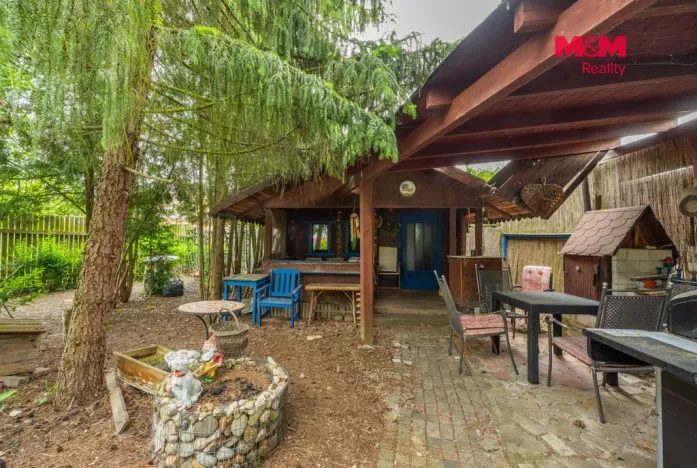 Prodej rodinného domu, Sadská, Pístecká, 220 m2