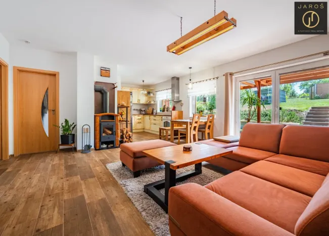 Prodej rodinného domu, Knovíz, U Kostela, 97 m2