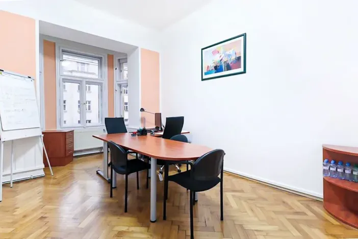 Pronájem kanceláře, Praha - Vinohrady, Vinohradská, 50 m2