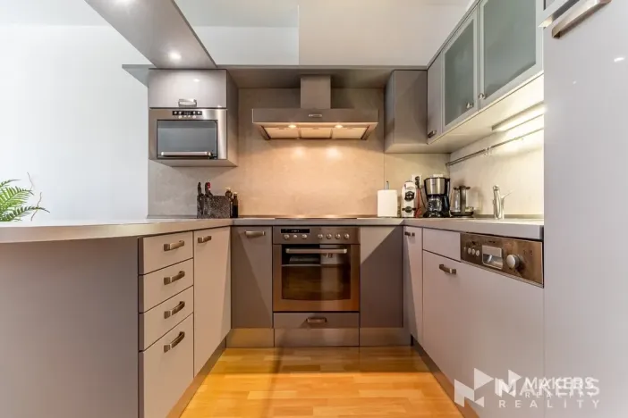 Pronájem bytu 2+kk, Praha - Podolí, Jeremenkova, 63 m2