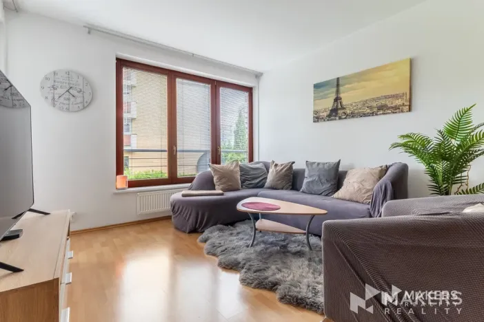 Pronájem bytu 2+kk, Praha - Podolí, Jeremenkova, 63 m2
