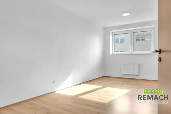 Pronájem bytu 2+kk, Uherské Hradiště, Hrušková, 65 m2