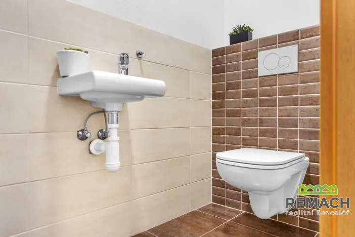 Pronájem bytu 2+kk, Uherské Hradiště, Hrušková, 65 m2