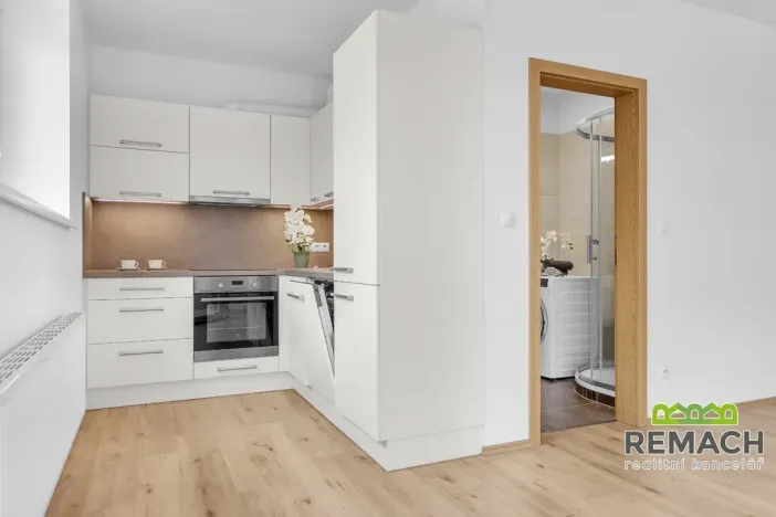 Pronájem bytu 2+kk, Uherské Hradiště, Hrušková, 65 m2