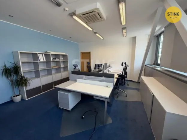 Pronájem kanceláře, Ostrava, Hrušovská, 450 m2