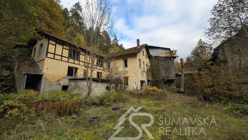 Prodej komerčního pozemku, Rejštejn, Náměstí Svobody, 38182 m2