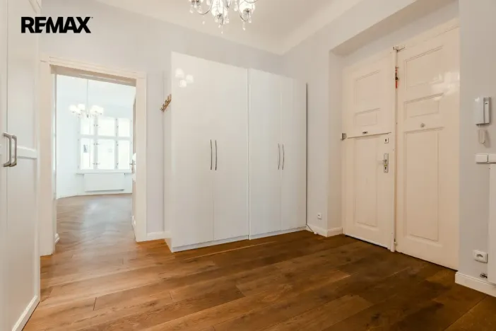 Pronájem bytu 4+kk, Praha - Dejvice, Kafkova, 103 m2