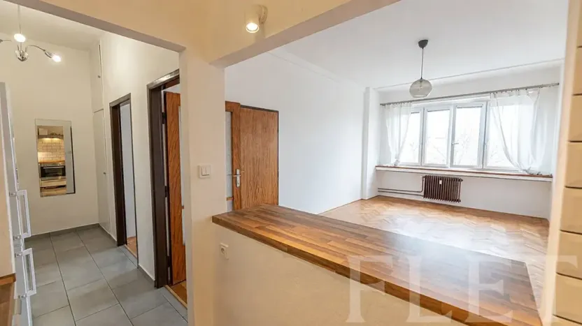 Pronájem bytu 2+kk, Praha - Holešovice, U Pergamenky, 58 m2