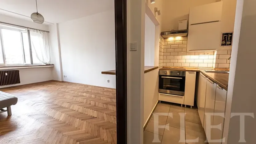 Pronájem bytu 2+kk, Praha - Holešovice, U Pergamenky, 58 m2