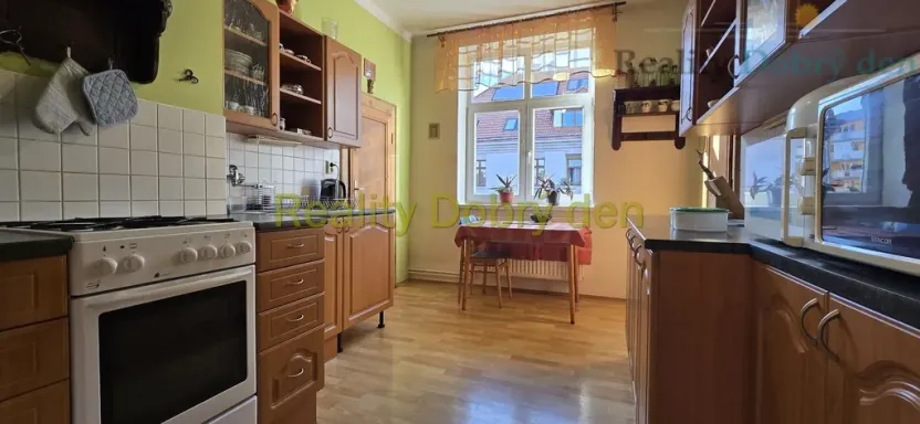 Prodej bytu 3+1, Opava, Máchova, 92 m2