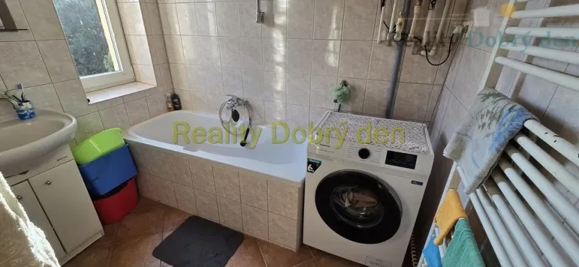 Prodej bytu 3+1, Opava, Máchova, 92 m2