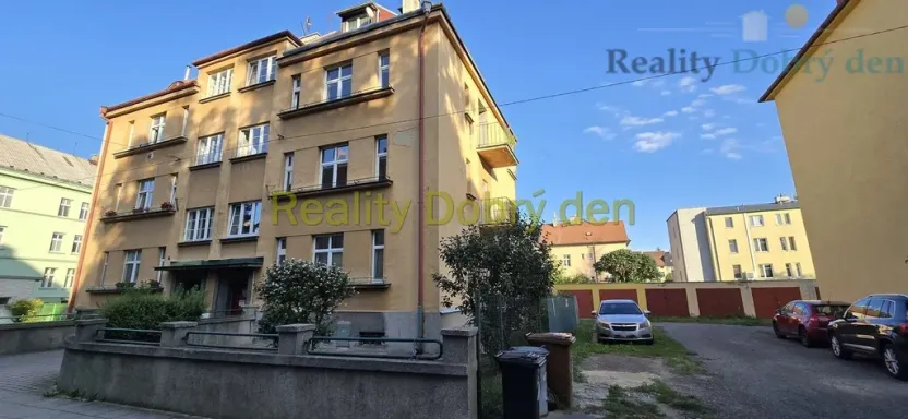 Prodej bytu 3+1, Opava, Máchova, 92 m2