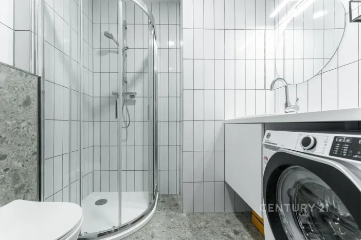 Pronájem bytu 2+kk, Praha - Prosek, Vysočanská, 45 m2