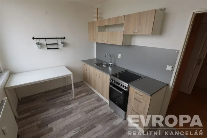 Pronájem bytu 1+1, Praha - Troja, Olštýnská, 37 m2