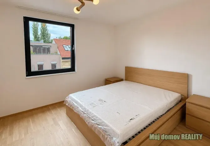 Pronájem bytu 2+kk, Praha - Žižkov, Hartigova, 55 m2