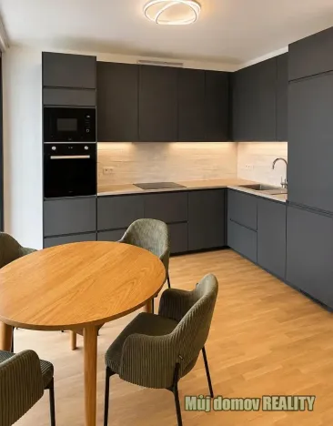 Pronájem bytu 2+kk, Praha - Žižkov, Hartigova, 55 m2
