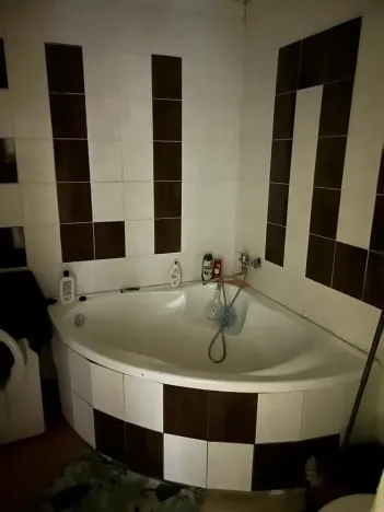 Prodej podílu rodinného domu, Jáchymov, tř. Čs. armády, 150 m2