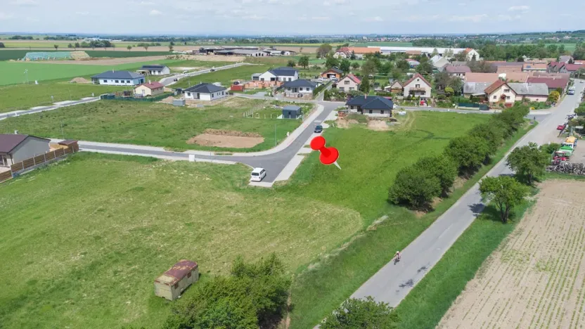 Prodej pozemku, Stolany, 1366 m2