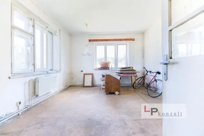 Prodej rodinného domu, Sezemice - Počaply, 181 m2