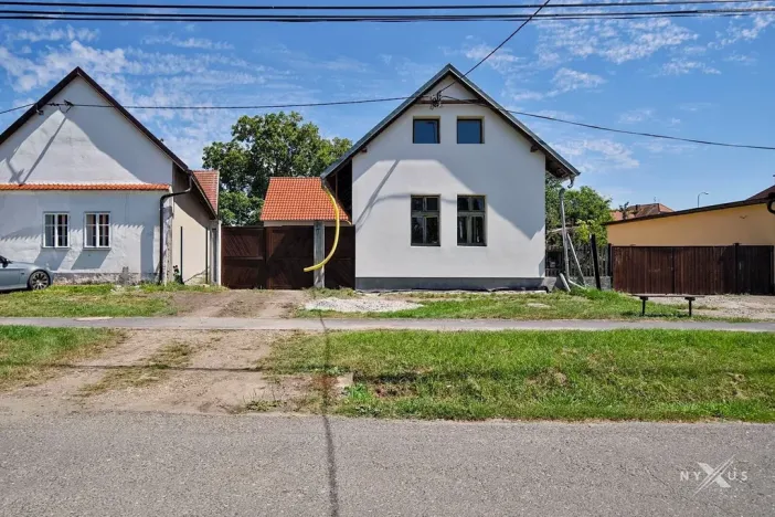 Prodej rodinného domu, Chleby, Průběžná, 199 m2