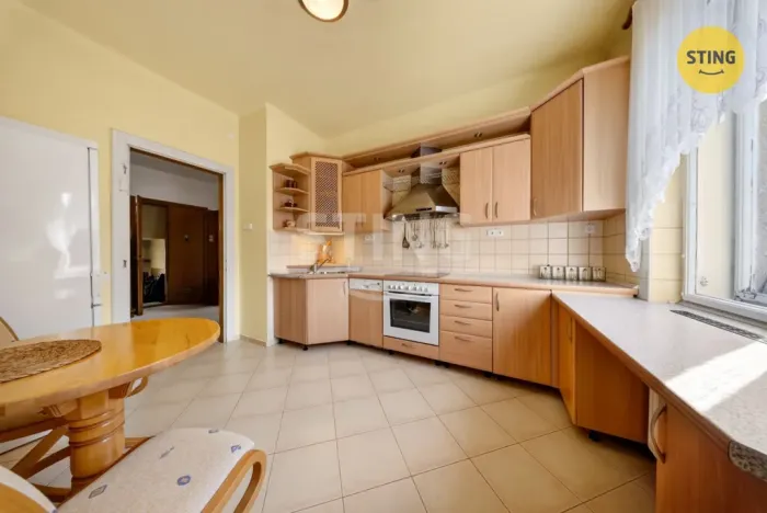 Prodej rodinného domu, Opava, Hobzíkova, 270 m2
