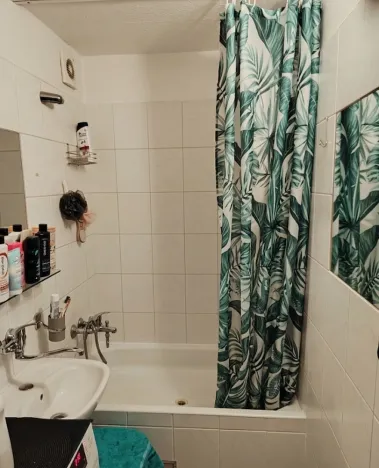 Pronájem bytu 1+1, Praha - Troja, Mazurská, 30 m2