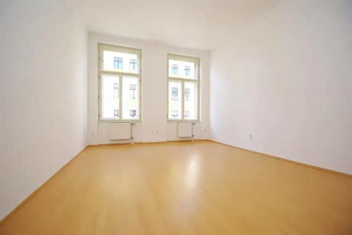 Pronájem bytu 3+1, Praha - Smíchov, V lesíčku, 104 m2